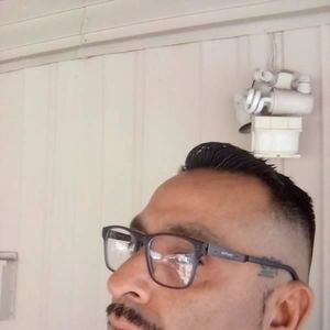 Meet your Posher, Gabriel